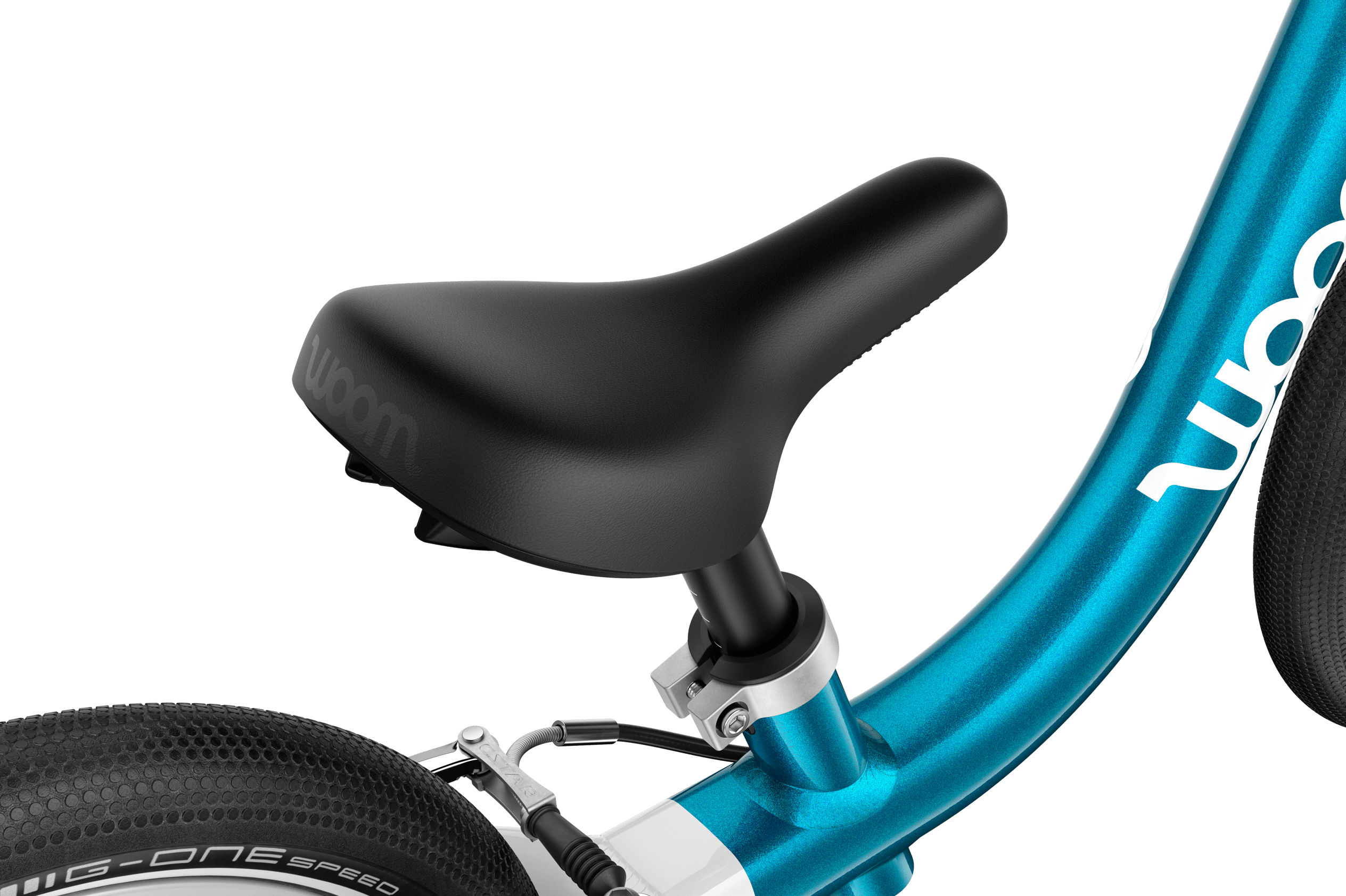 Detailed view of the banana-shaped saddle on the woom GO 1 balance bike