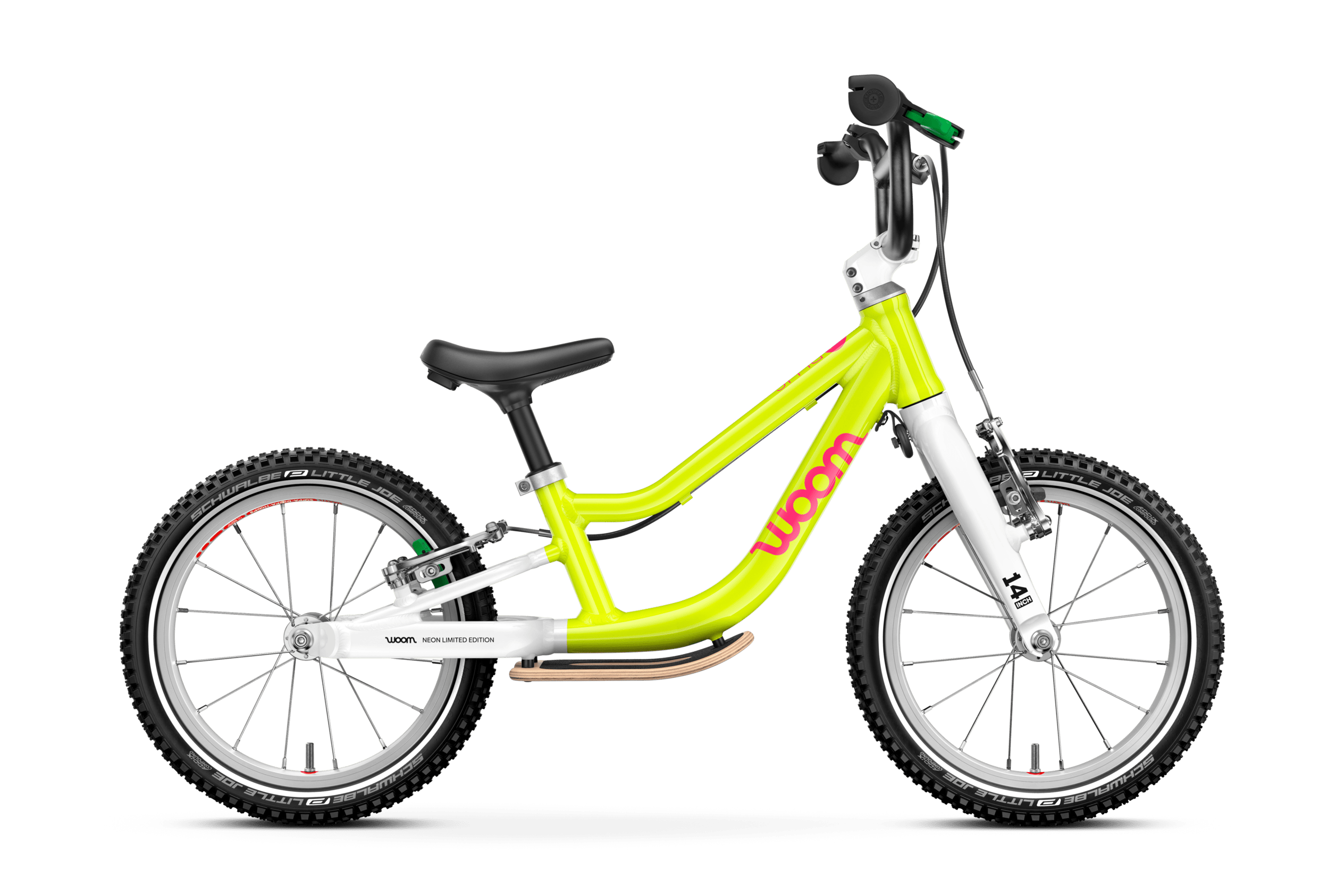 Aanzicht schuin van voren van de woom GO 1 PLUS-loopfiets voor kinderen vanaf drie jaar