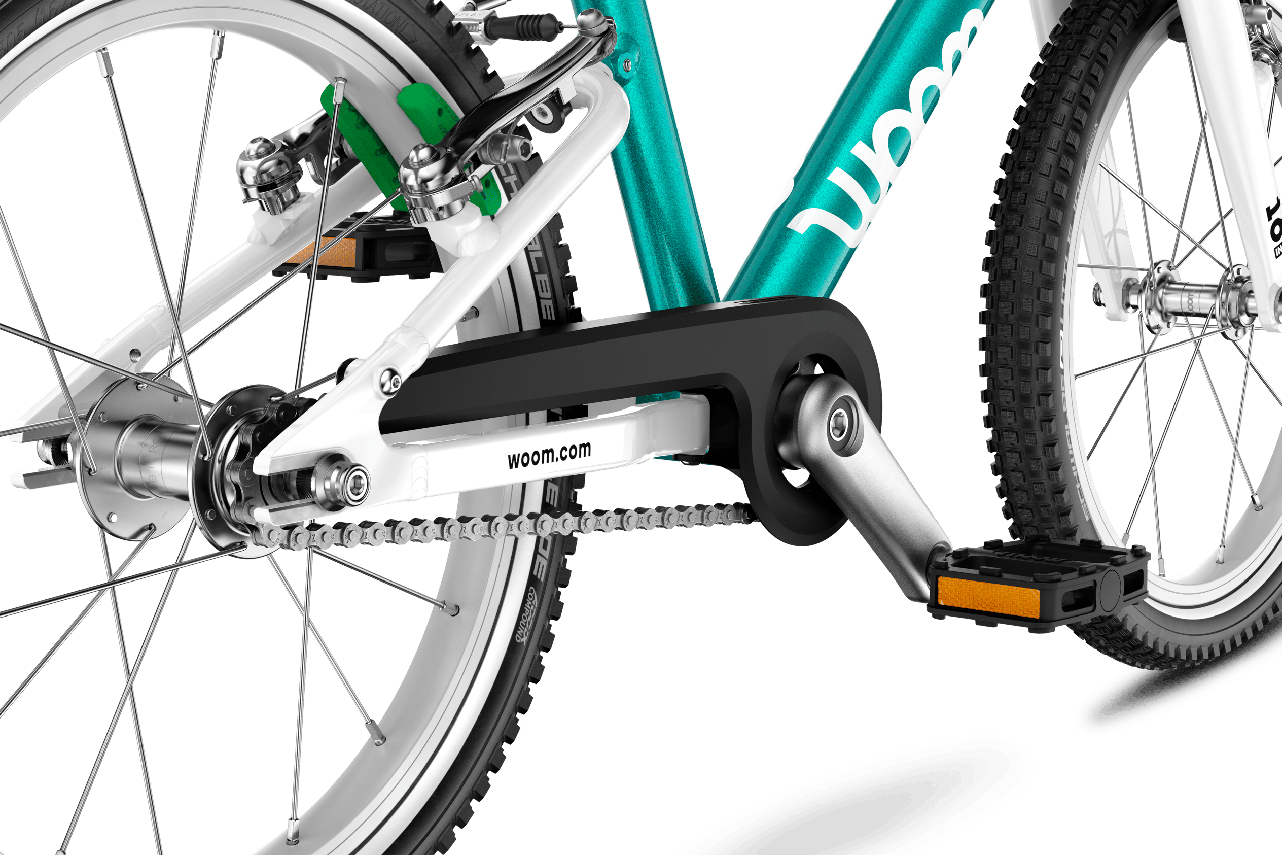Detailansicht des einflügeligen Kettenschutzes am Kinderfahrrad woom GO 3