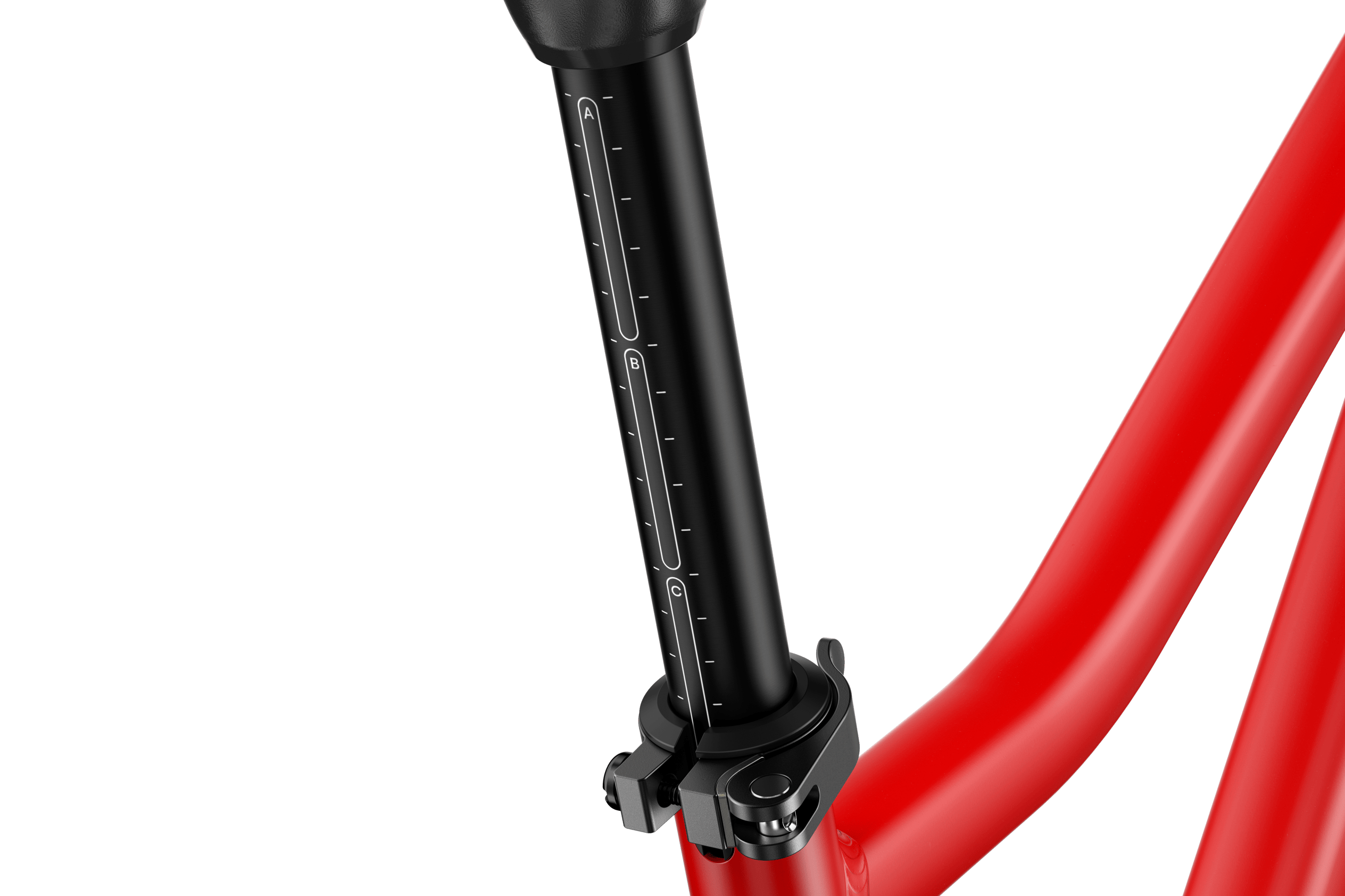 Detaljerad vy av ABC-märkningen på den svarta sadelstolpen på woom EXPLORE 6-barncykeln.