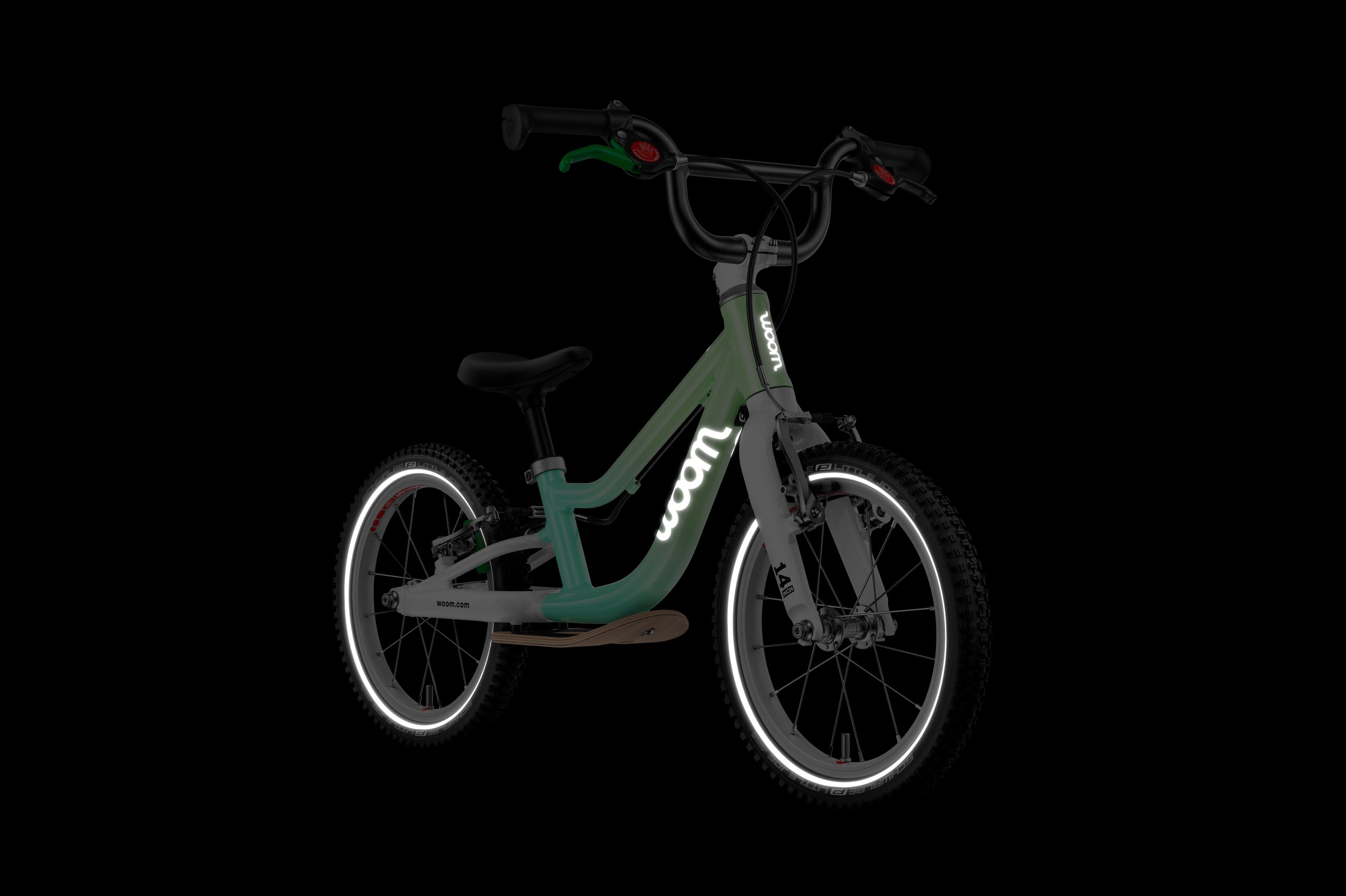 Detaljerad vy av styrstam, BMX-styre och handtag på balanscykeln woom GO 1 PLUS