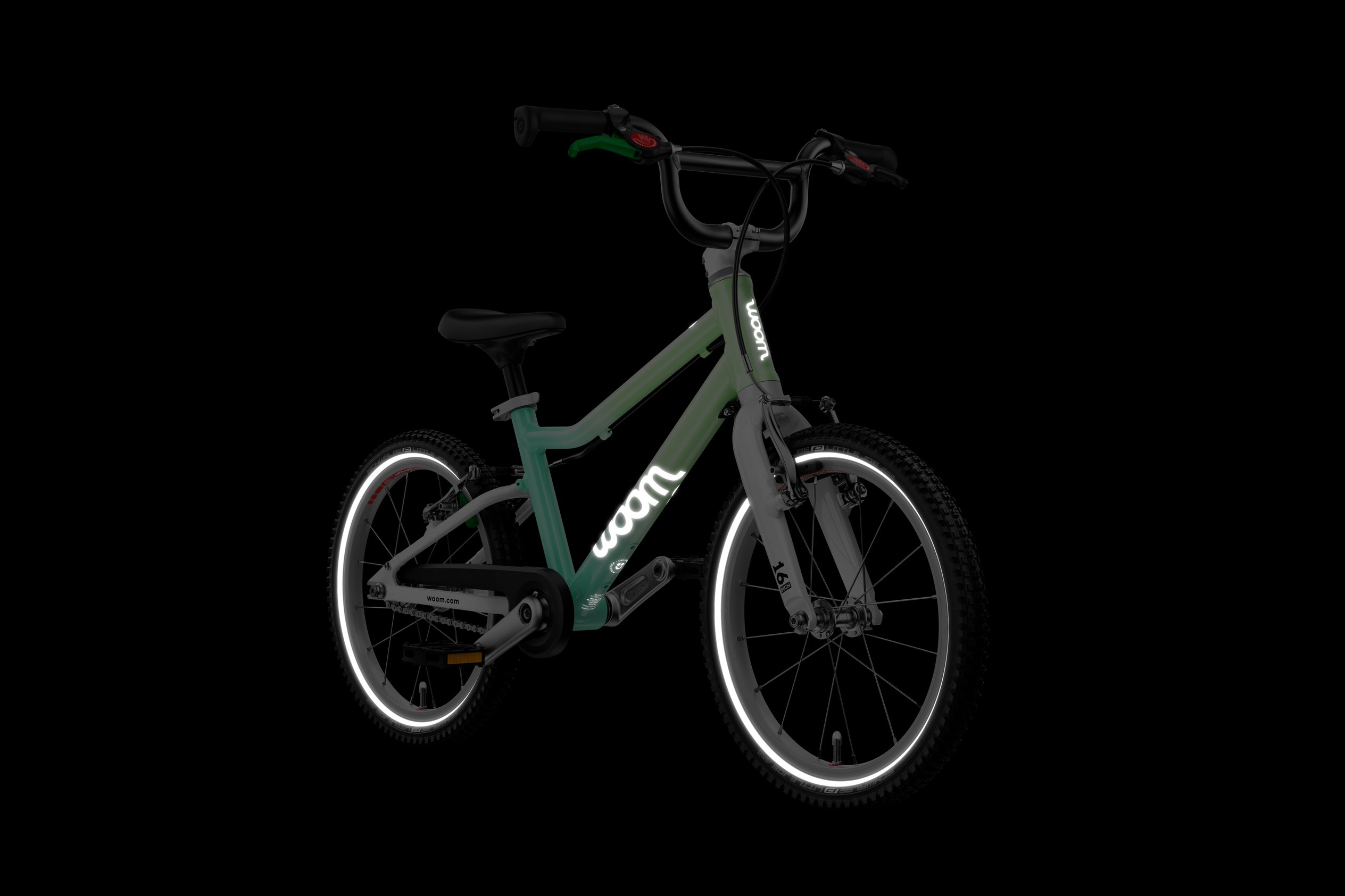 Detailansicht von Vorbau, BMX-Lenker und Griffen am Kinderfahrrad woom GO 3