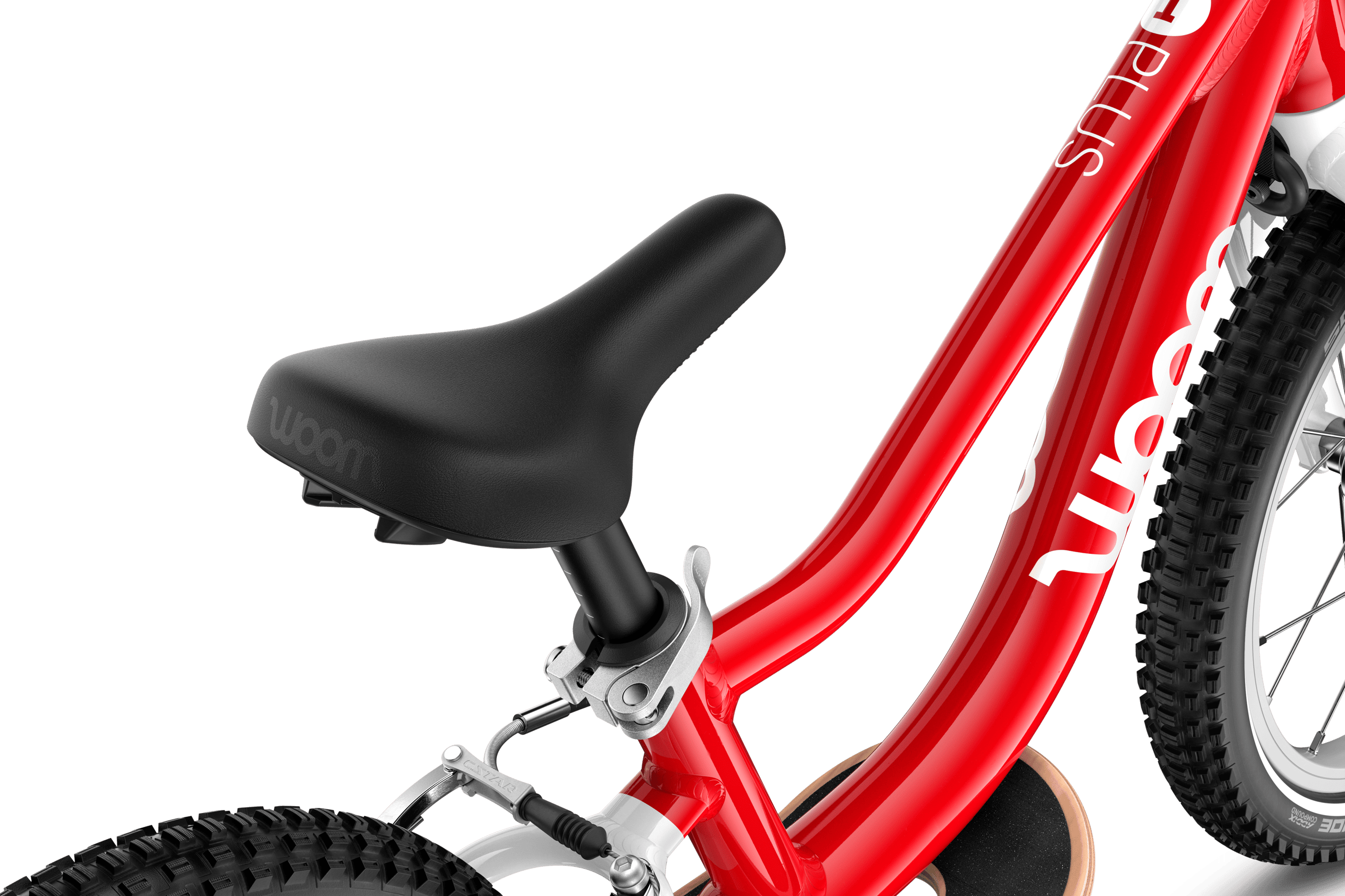 Detailed view of the banana-shaped saddle on the woom GO 1 PLUS balance bike