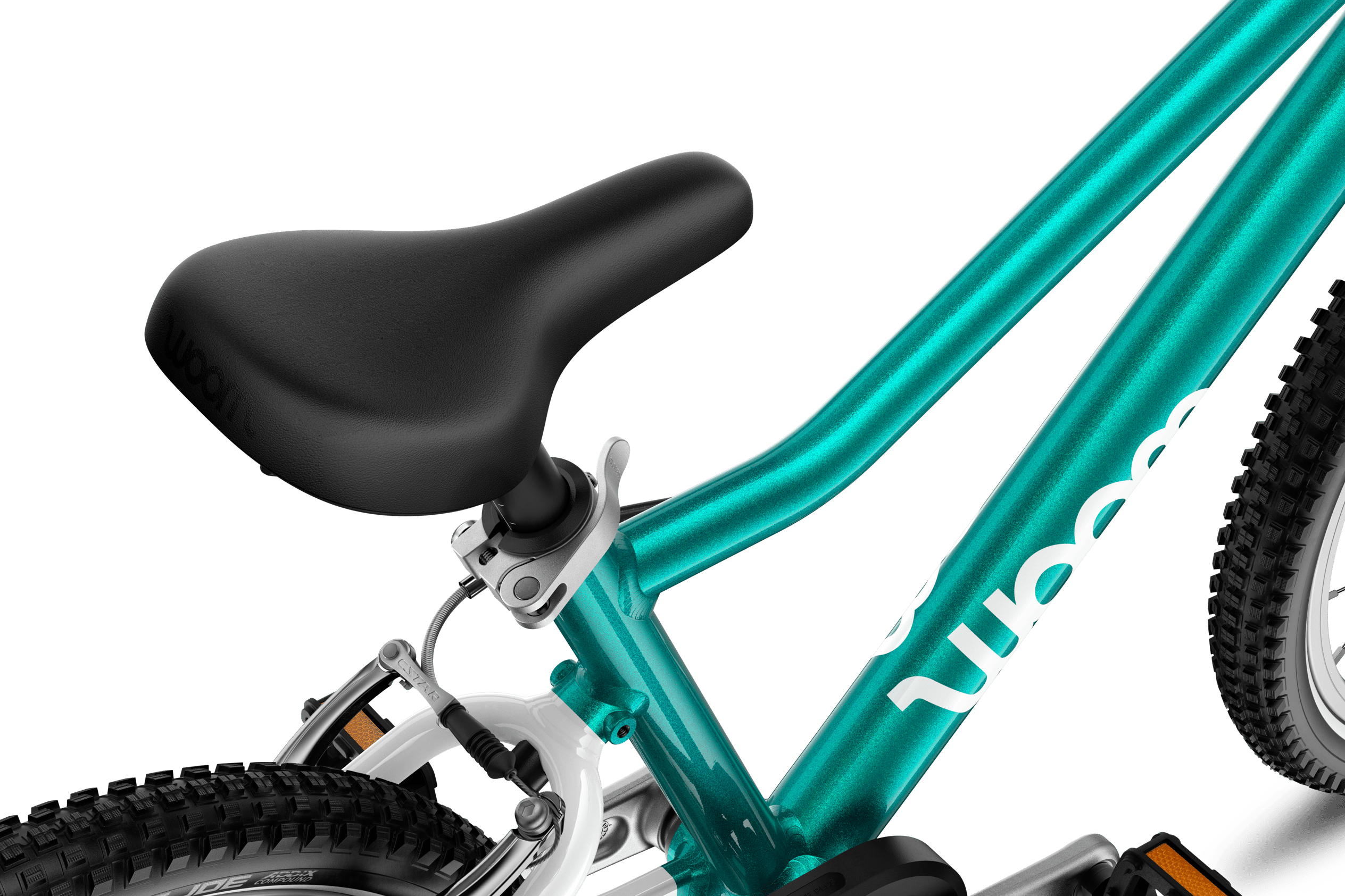 Detailed view of the saddle on the woom GO 3 children's bike